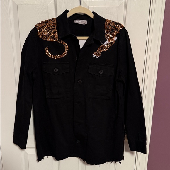 blue b Jackets & Blazers - Blue B tiger sequin black brown utility denim jacket size large
